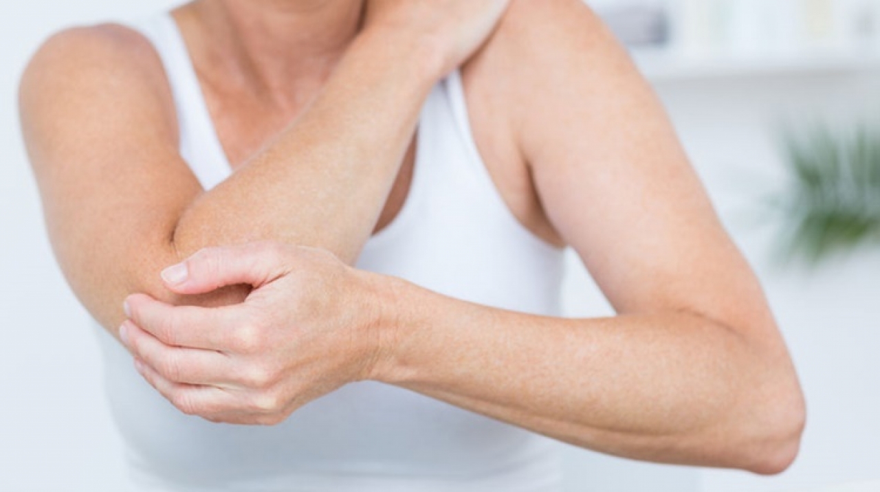 fájdalom a könyökízületben terhelés közben